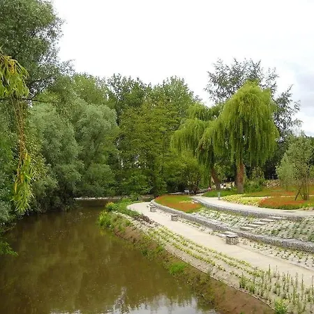 Casa vacanze Maison Charmante à Ri Avec Jardin Et Terrasse