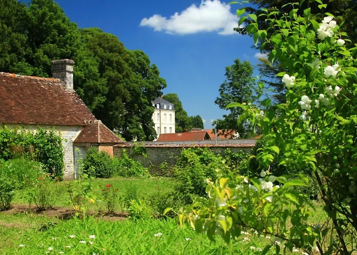بيت للعطل Maison Charmante A Ri Avec Jardin Et Terrasse *