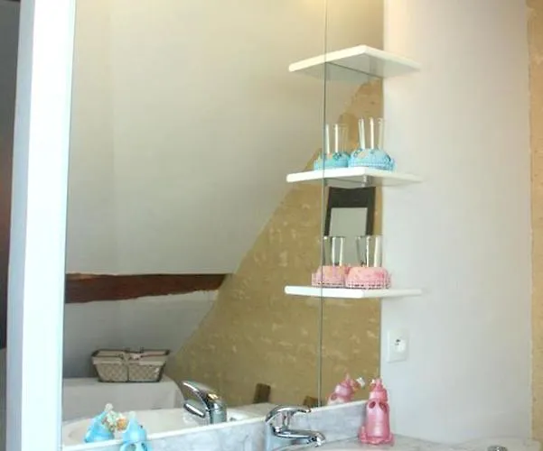 Nyaraló Maison Charmante A Ri Avec Jardin Et Terrasse Ri